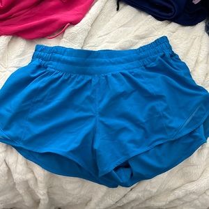 Blue Lululemon Hotty Hot Short Size 8